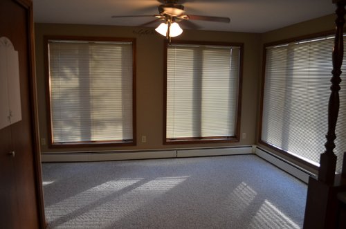 Property photo 11 - 3 Bedroom Ranch in Woodridge Estates - Real Estate Auction